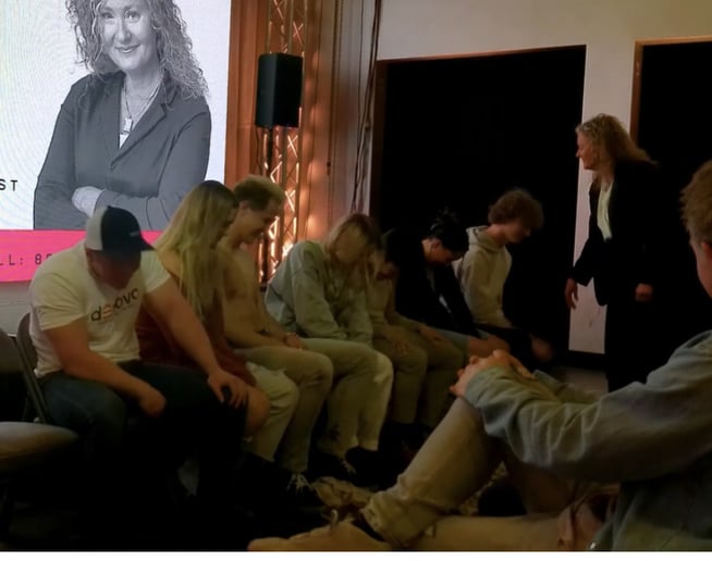 Gallery photo 2 of Amy Koford The Happy Hypnotist
