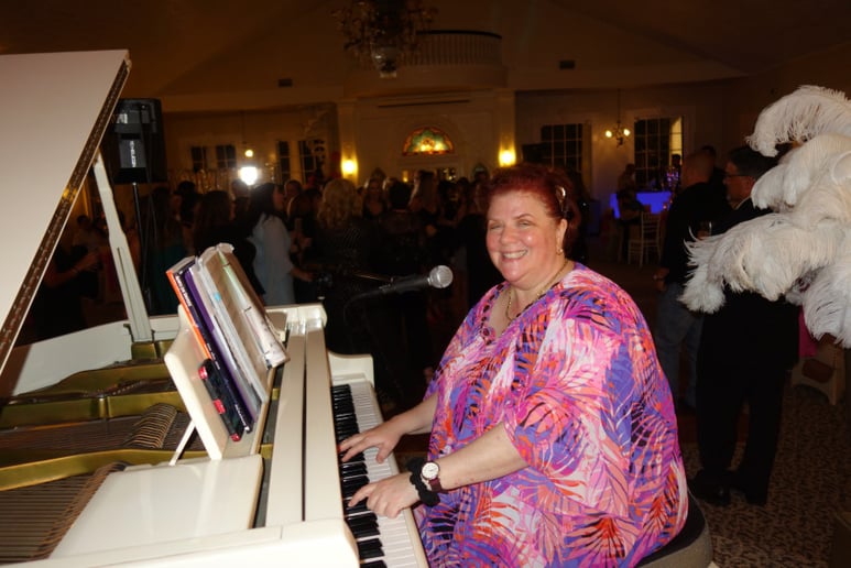 Gallery photo 16 of Amy Lauro