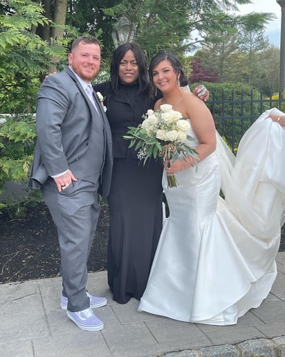 Gallery photo 1 of Amy NY Notary And Weddings Inc.