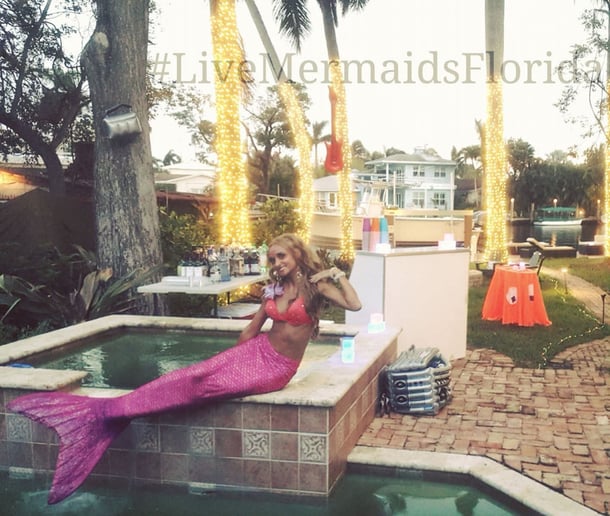 Gallery photo 22 of Ana Monroe Shows and Event Planning
