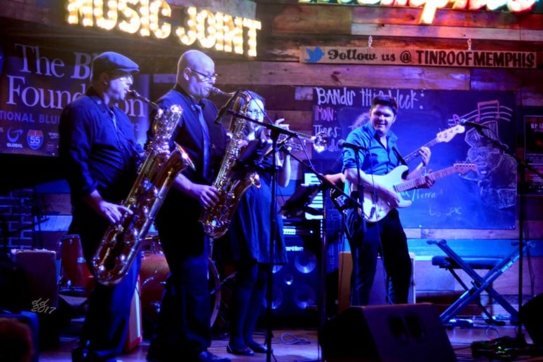 Gallery photo 3 of Andre Bisson: Rhythm & Blues Experience