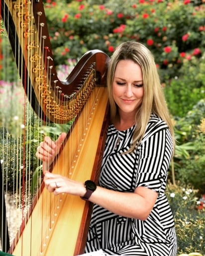 Gallery photo 1 of Andrea Blanchfield, Harpist