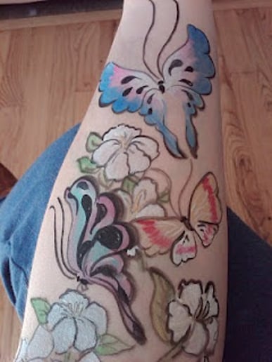 Gallery photo 8 of Andrea Michel artist and clown