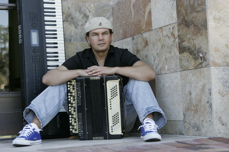 Gallery photo 1 of Andrei Cheine