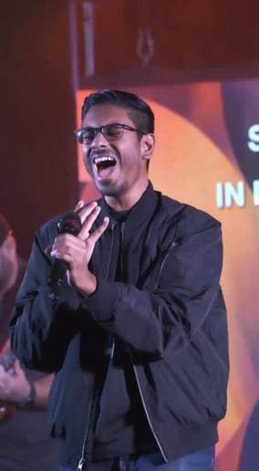 Gallery photo 7 of Andrew Khan Music