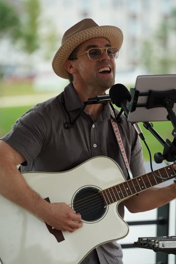 Gallery photo 6 of Andrew Marc Pelham