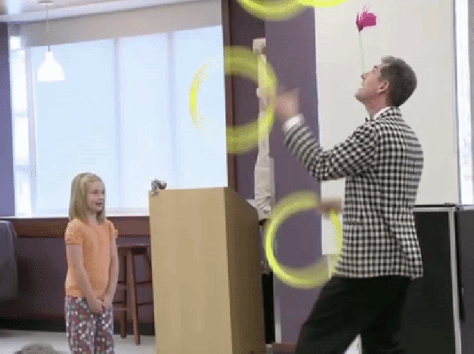 Gallery photo 2 of Andy Head: Wonderful Wacky Juggler
