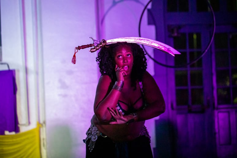 Gallery photo 3 of Aneeta: Party Performer