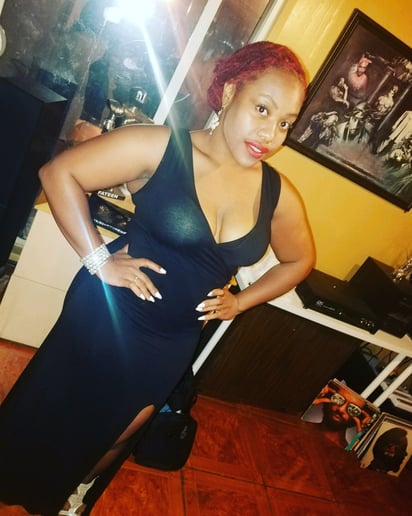 Gallery photo 2 of Anesha Hines