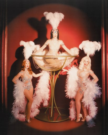 Gallery photo 1 of Angela La Muse Burlesque