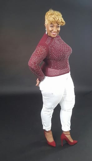 Gallery photo 2 of Angelia Williams
