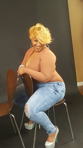 Gallery photo 4 of Angelia Williams