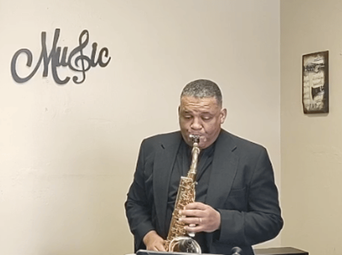 Gallery photo 3 of Gabriel De David - Flutist