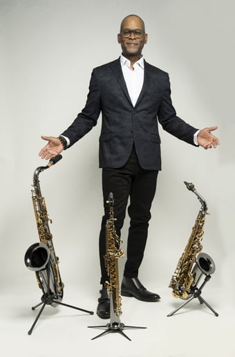 Gallery photo 3 of Angelo Luster