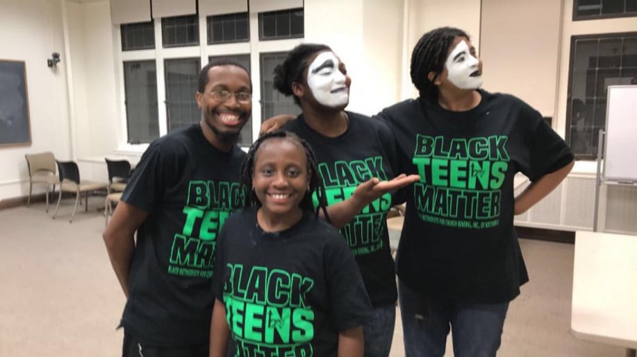 Gallery photo 9 of Animated Anointing Mime Ministry