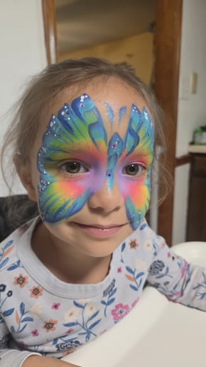 Gallery photo 1 of Ann Face Painting