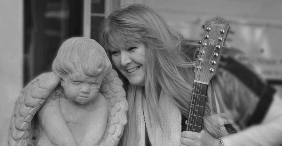 Gallery photo 1 of Ann Meadows Americana Singer/Songwriter