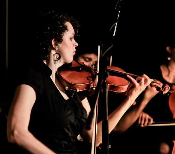 Gallery photo 1 of Anna Andrews- Violinist