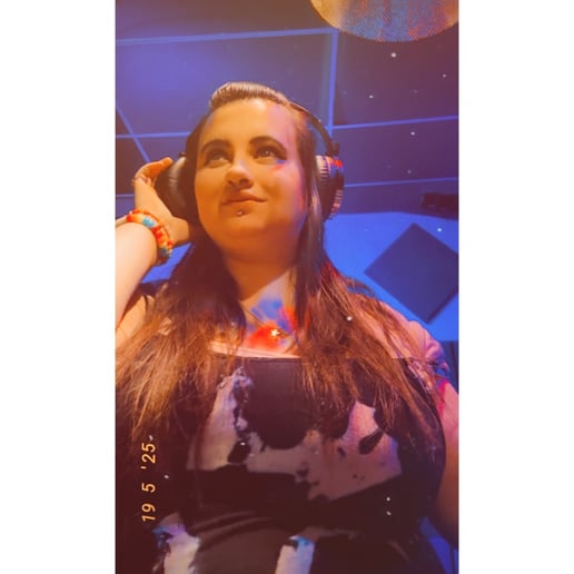 Gallery photo 4 of Anna Livi