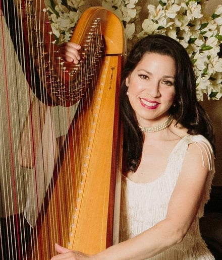Gallery photo 35 of Anna Maria Mendieta - Solo to Ensemble