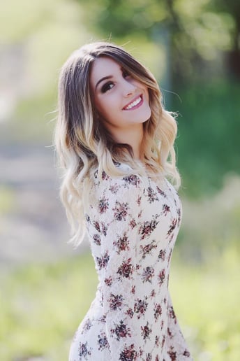 Gallery photo 6 of Anna Richey Vocalist