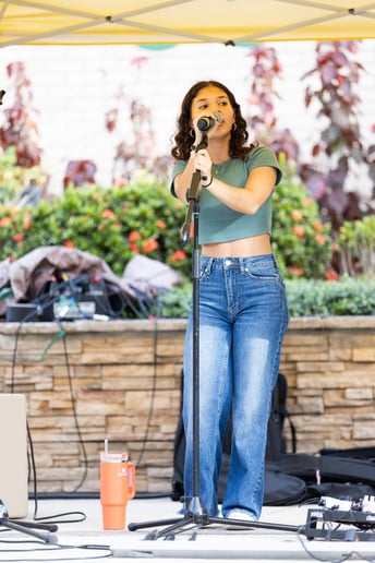 Gallery photo 3 of Annabelle Lopiano Music
