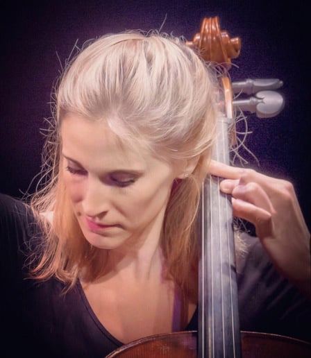Gallery photo 6 of Anne Suda SRQ Cellist