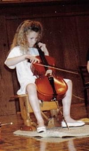 Gallery photo 20 of Anne Suda SRQ Cellist