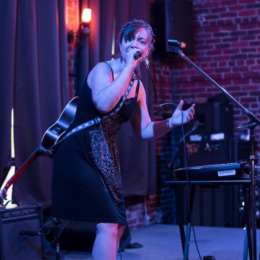Gallery photo 2 of Annie Sea Music
