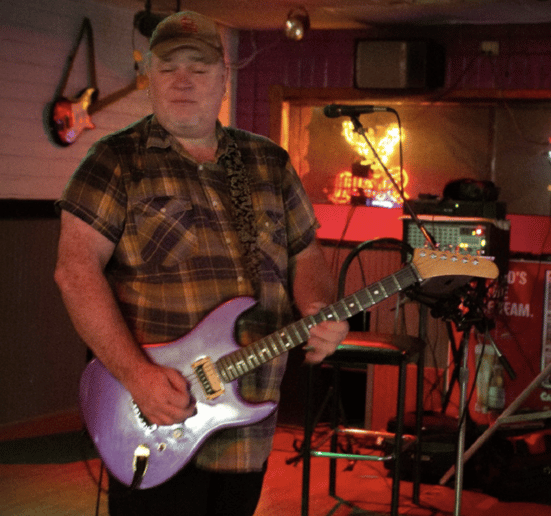 Gallery photo 8 of Anthony Beel Solo Variety Rock Show