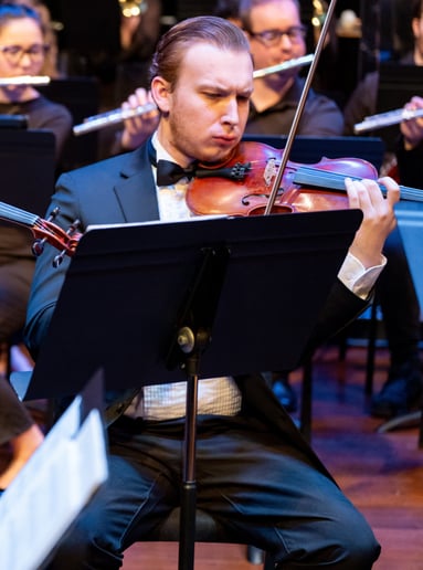 Gallery photo 2 of Anthony Parone - Violinist
