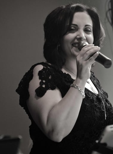 Gallery photo 1 of Antonella