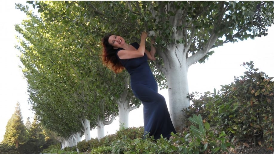 Gallery photo 1 of Antonia