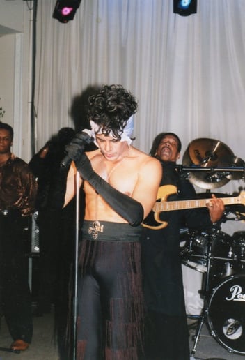 Gallery photo 8 of Antonio as Prince