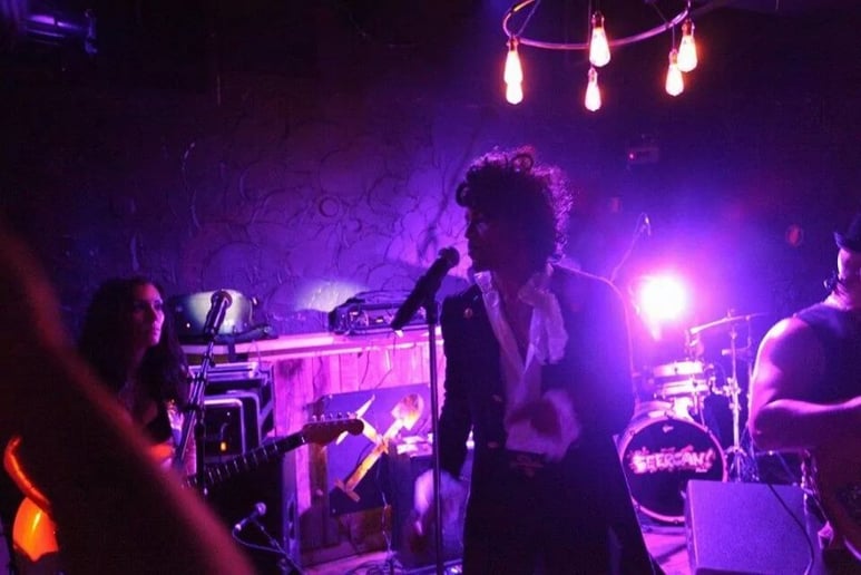 Gallery photo 2 of Antonio as Prince