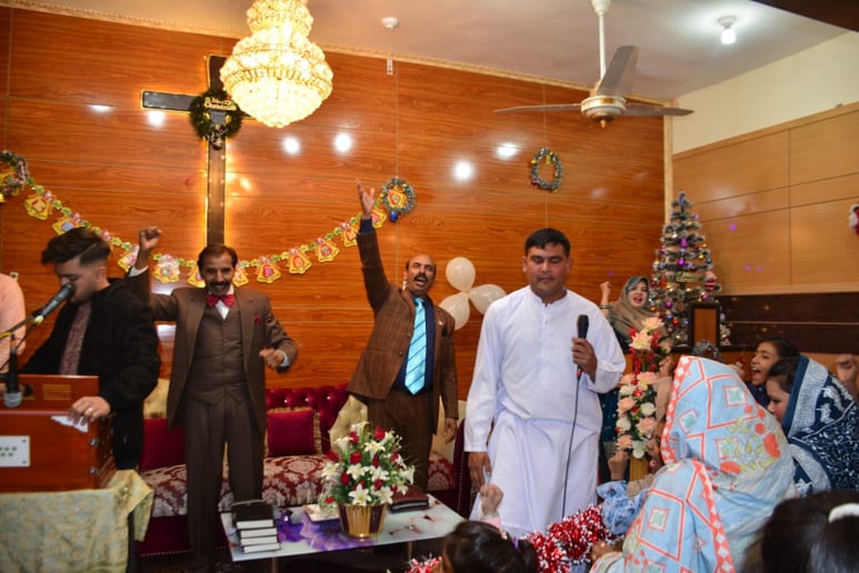 Gallery photo 6 of Apostle Jordan Foré