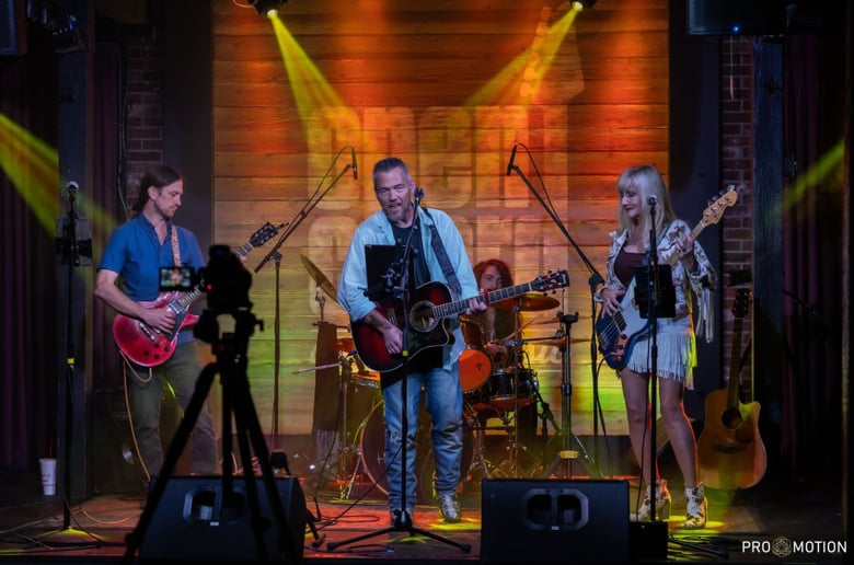 Gallery photo 2 of Appalachian Moon