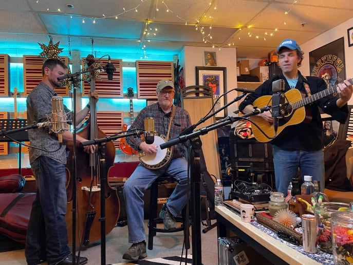 Gallery photo 4 of AppAlaska Bluegrass