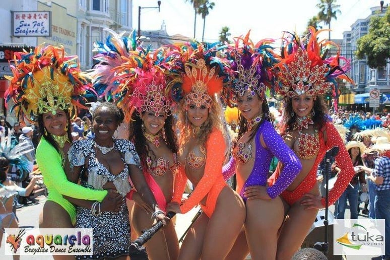 Gallery photo 3 of Aquarela Samba Dancers ATX