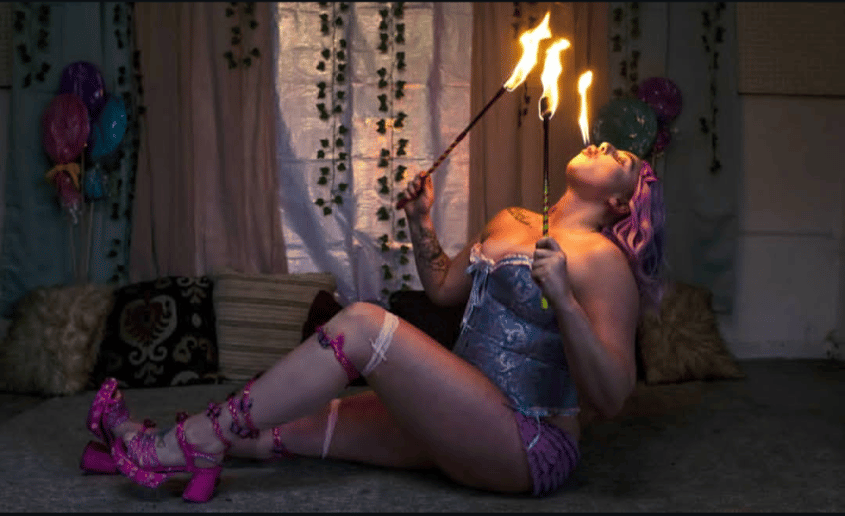Gallery photo 4 of Aquarian Flow Goddess