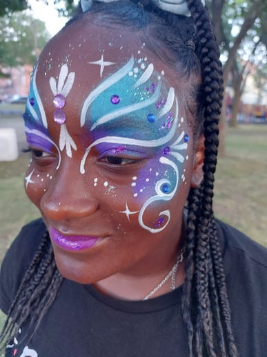 Gallery photo 10 of Arcoiris Facepanting