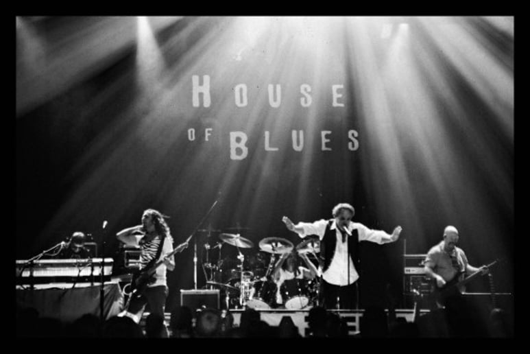 Gallery photo 1 of Arena: The Total Rock Experience