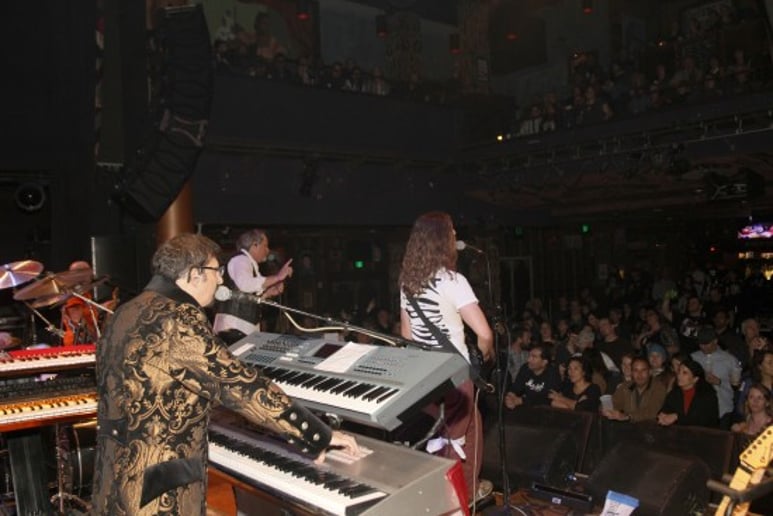 Gallery photo 2 of Arena: The Total Rock Experience