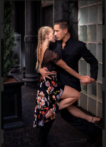 Gallery photo 1 of Argentine Tango