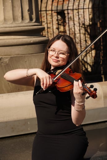 Gallery photo 6 of Aria Strings