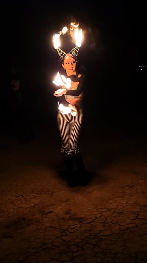 Gallery photo 9 of Ariel Peake