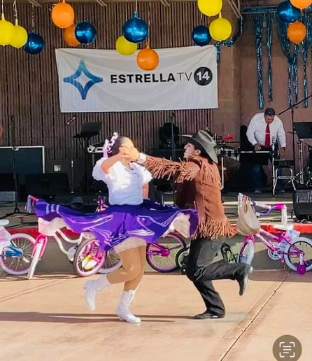Gallery photo 7 of Arizona Folklorico Dance Company