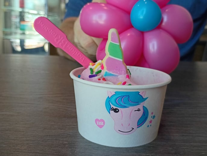 Gallery photo 10 of Balloon Twisting Entertainment by Tobi McJunkin