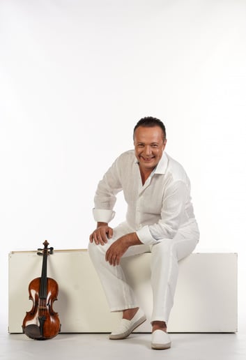 Gallery photo 6 of Armen Movsessian