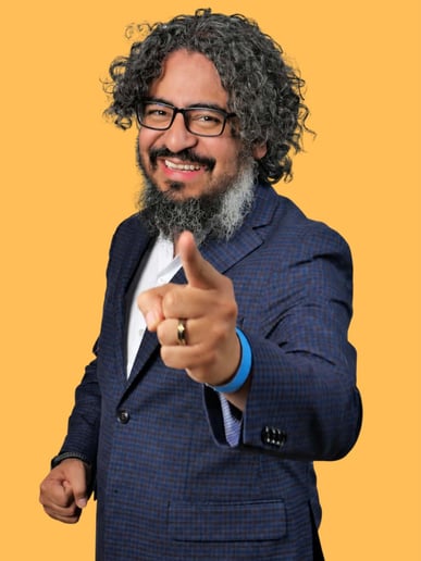 Gallery photo 5 of Daniel Quintero-Clean Comedian